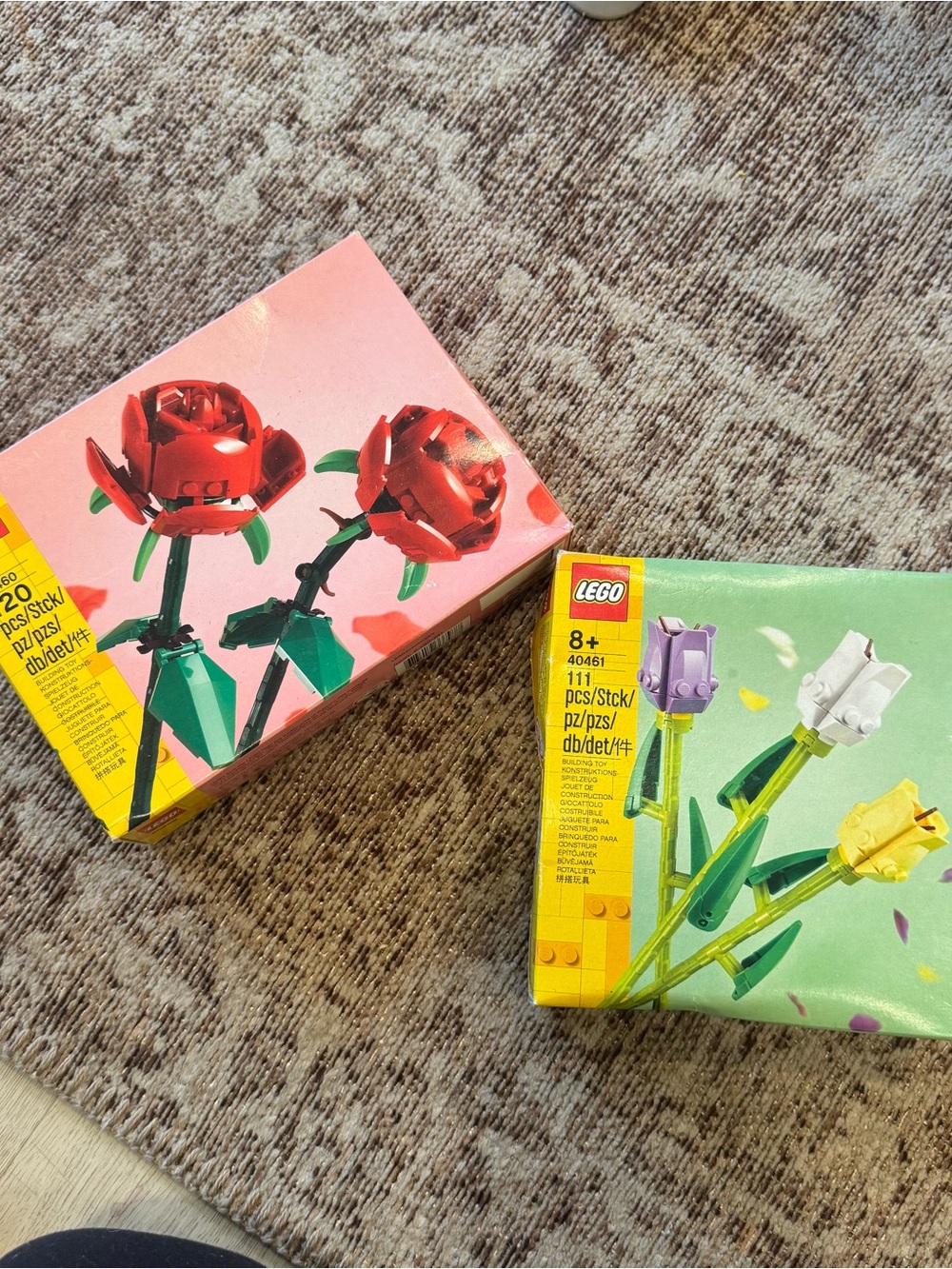 Legos flower sets (2)